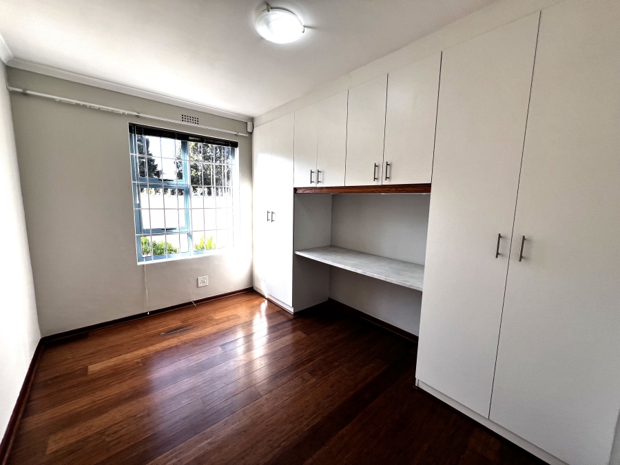 To Let 2 Bedroom Property for Rent in Sunningdale Western Cape